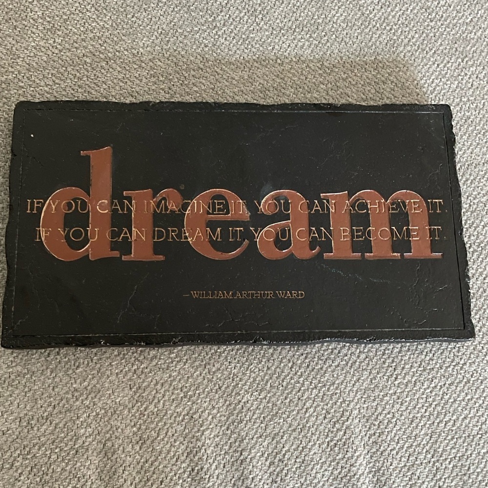 Dream wall decor